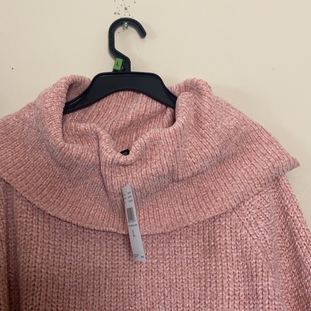Blush & Bloom sweater - Picture 3 of 11